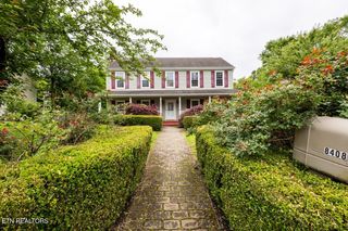 8408 Woodbrook Drive, Knoxville, TN 37919