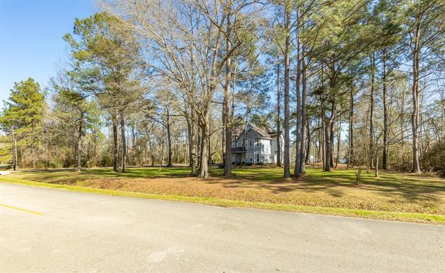 23992 Misty Lake Circle, New Caney, TX 77357
