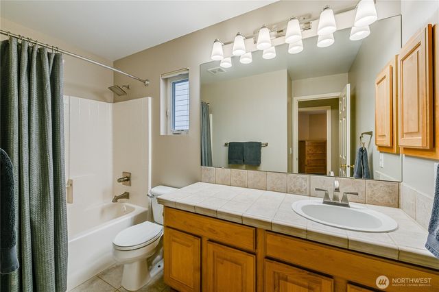 9118 133rd Court NE, Redmond, WA 98052
