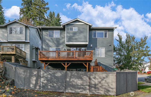 9118 133rd Court NE, Redmond, WA 98052