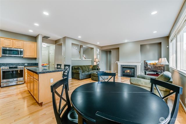 9118 133rd Court NE, Redmond, WA 98052