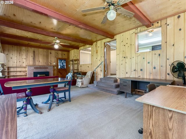 1935 Ne ORCHARD Ave, Mc Minnville, OR 97128