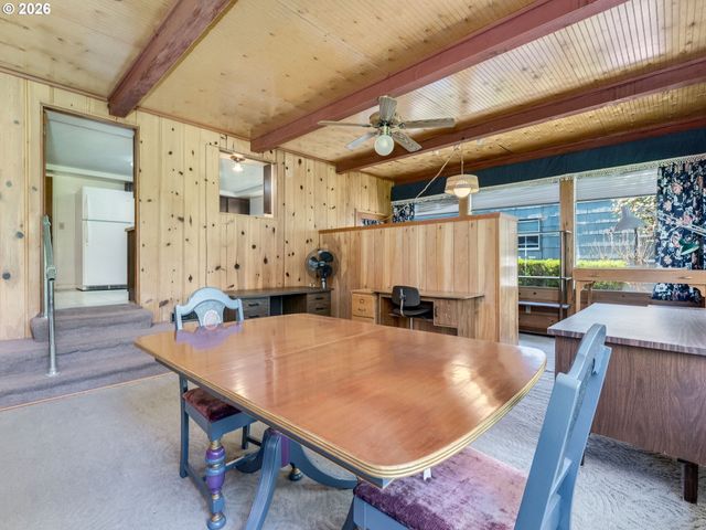 1935 Ne ORCHARD Ave, Mc Minnville, OR 97128