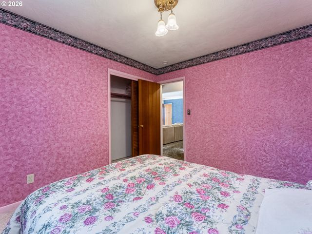 1935 Ne ORCHARD Ave, Mc Minnville, OR 97128