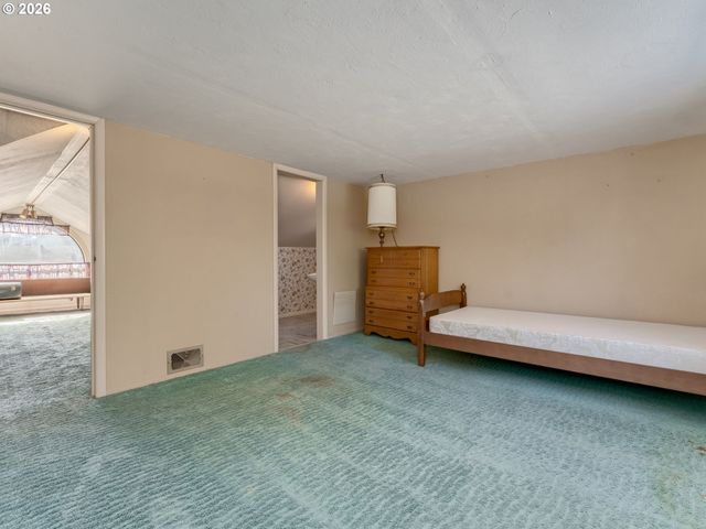 1935 Ne ORCHARD Ave, Mc Minnville, OR 97128