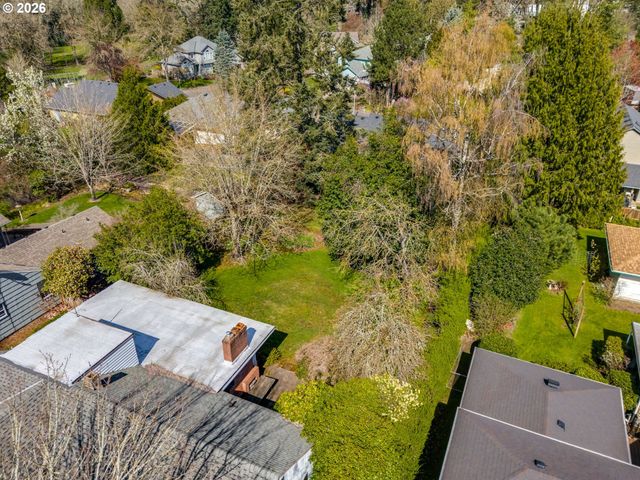 1935 Ne ORCHARD Ave, Mc Minnville, OR 97128