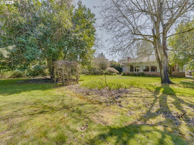 1935 Ne ORCHARD Ave, Mc Minnville, OR 97128