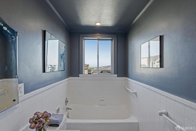 247 Gates Street, San Francisco, CA 94110