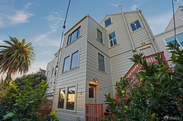 247 Gates Street, San Francisco, CA 94110