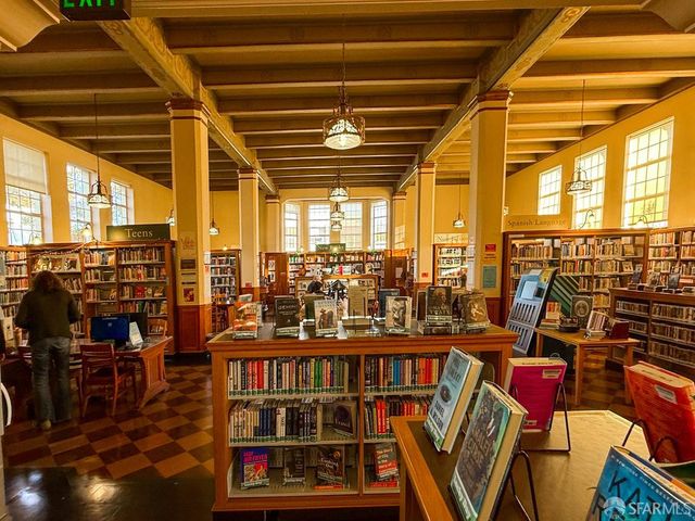 247 Gates Street, San Francisco, CA 94110