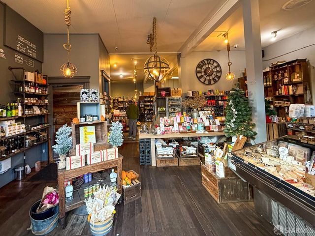 247 Gates Street, San Francisco, CA 94110