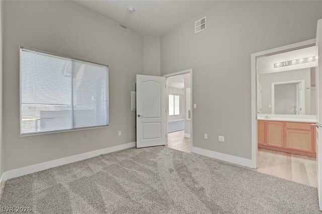 3574 DESERT CLIFF Street 203, Las Vegas, NV 89129