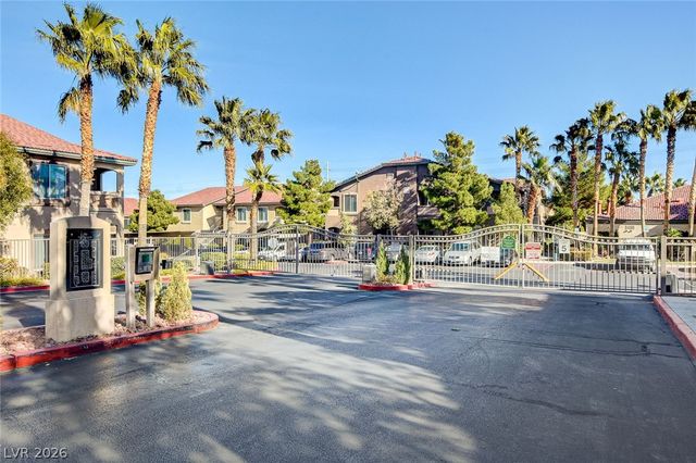 3574 DESERT CLIFF Street 203, Las Vegas, NV 89129