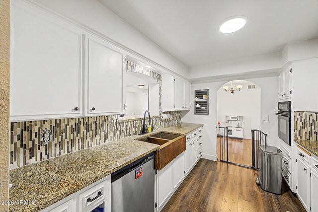 1335 E 8TH Street, Mesa, AZ 85203