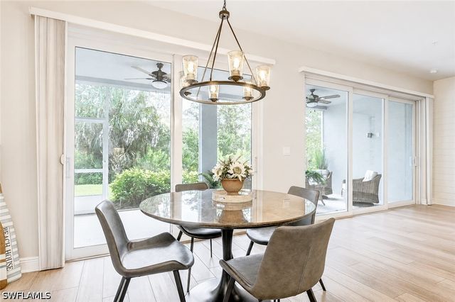 2620 Seychelles CIR 1302, Naples, FL 34112