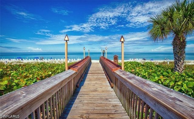 2620 Seychelles CIR 1302, Naples, FL 34112