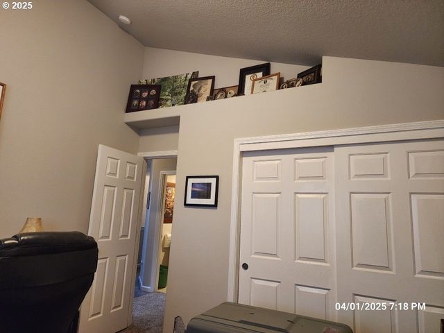 13816 Ne 63RD St, Vancouver, WA 98682