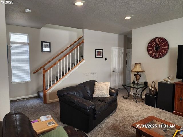 13816 Ne 63RD St, Vancouver, WA 98682