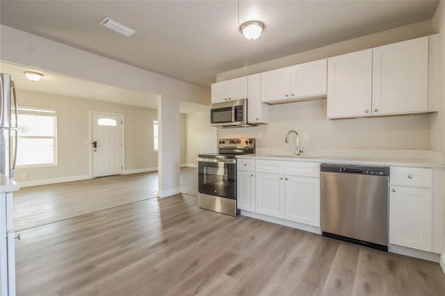 7503 W NEW ORLEANS AVENUE, Tampa, FL 33615