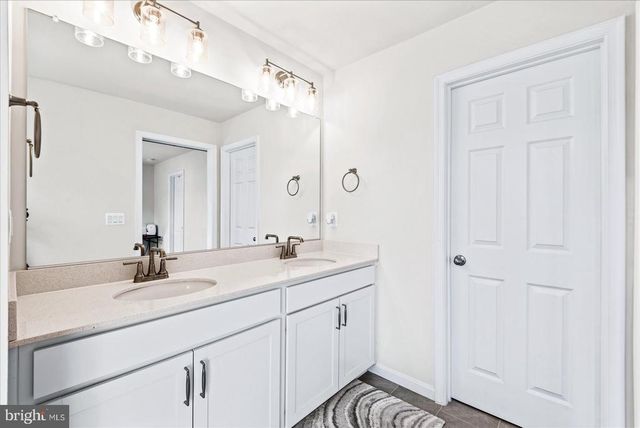 2848 WHITE TAIL DR, Locust Grove, VA 22508