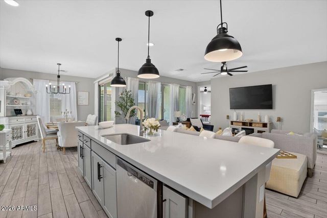 9347 E SATURN Avenue, Mesa, AZ 85212