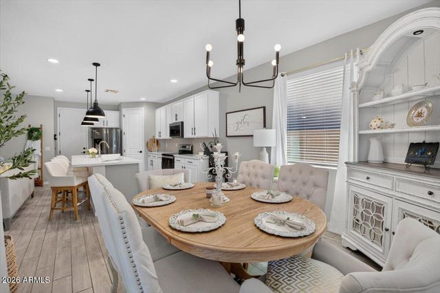 9347 E SATURN Avenue, Mesa, AZ 85212