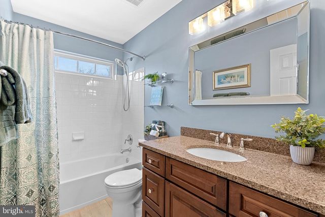 115 CEDARGROVE PL SW, Leesburg, VA 20175