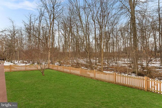 115 CEDARGROVE PL SW, Leesburg, VA 20175