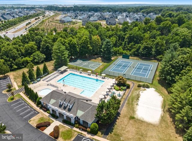 115 CEDARGROVE PL SW, Leesburg, VA 20175