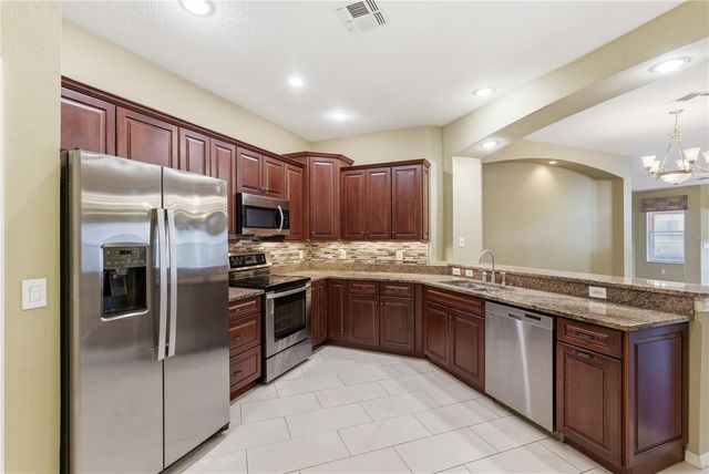 30442 LETTINGWELL CIRCLE, Wesley Chapel, FL 33543