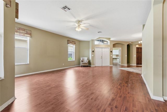 30442 LETTINGWELL CIRCLE, Wesley Chapel, FL 33543