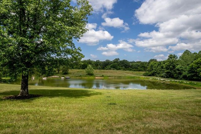 841 S ROUTE UU, Columbia, MO 65203