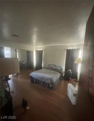 1321 Del Mar Street 4, Las Vegas, NV 89119