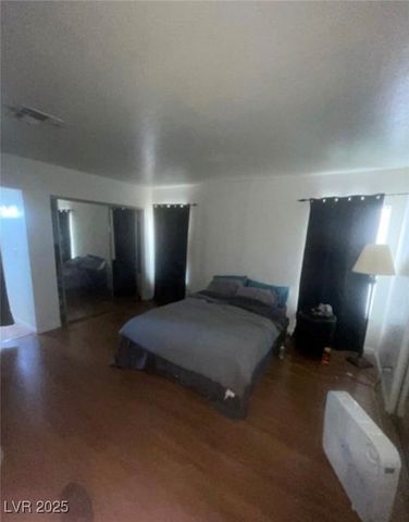 1321 Del Mar Street 4, Las Vegas, NV 89119