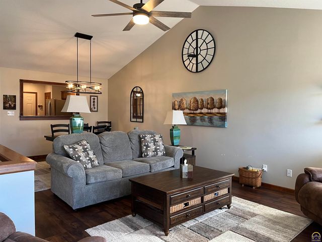 5403 SW 22nd PK, Topeka, KS 66614