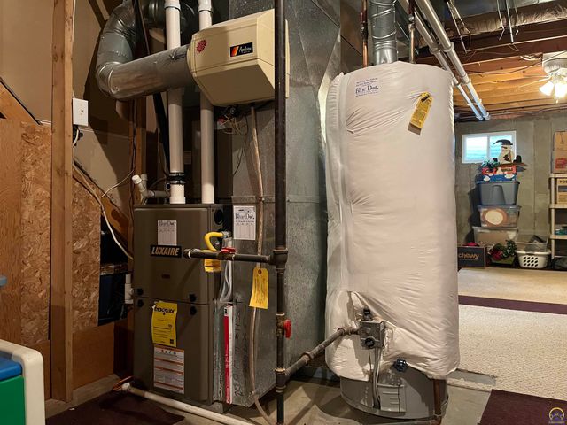 5403 SW 22nd PK, Topeka, KS 66614