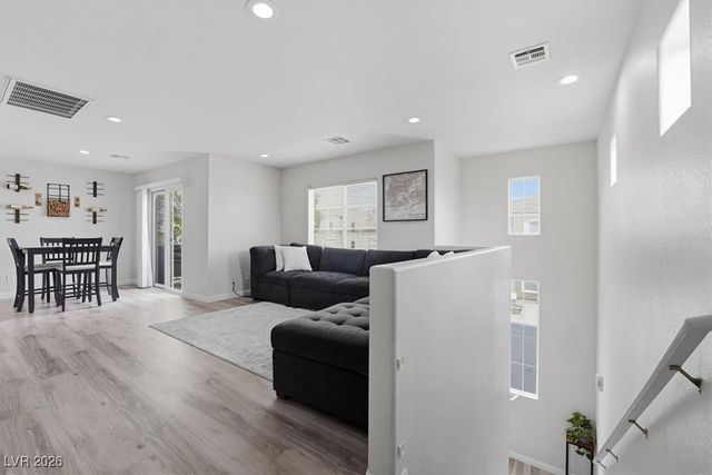 6255 Peneplain Avenue, Las Vegas, NV 89139