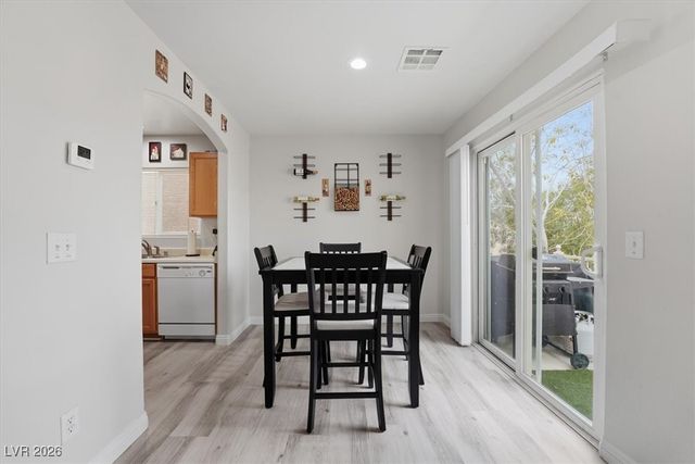 6255 Peneplain Avenue, Las Vegas, NV 89139