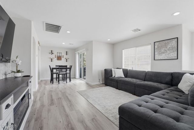 6255 Peneplain Avenue, Las Vegas, NV 89139