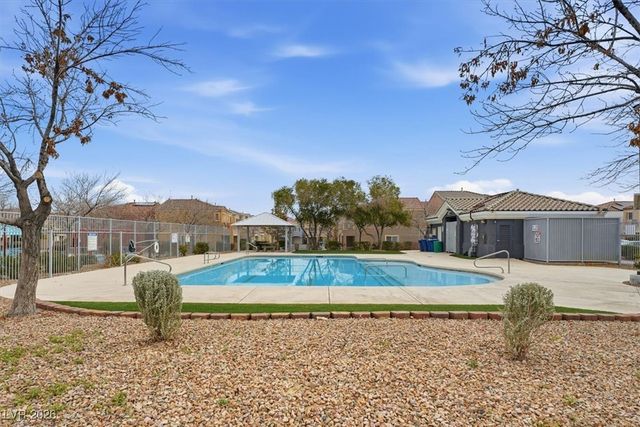 6255 Peneplain Avenue, Las Vegas, NV 89139