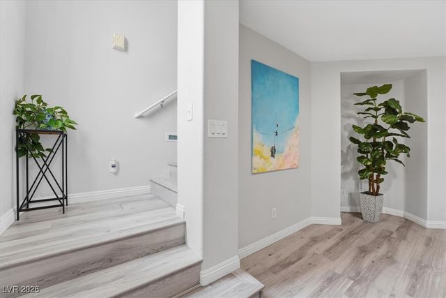 6255 Peneplain Avenue, Las Vegas, NV 89139