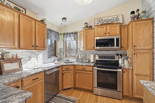 5315 Sycamore Hill Drive, New Middletown, OH 44442