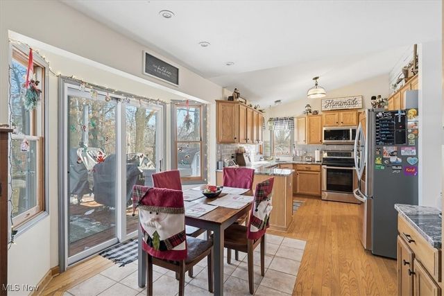 5315 Sycamore Hill Drive, New Middletown, OH 44442