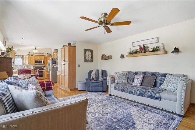 5315 Sycamore Hill Drive, New Middletown, OH 44442