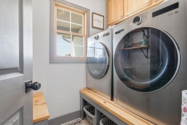 5315 Sycamore Hill Drive, New Middletown, OH 44442