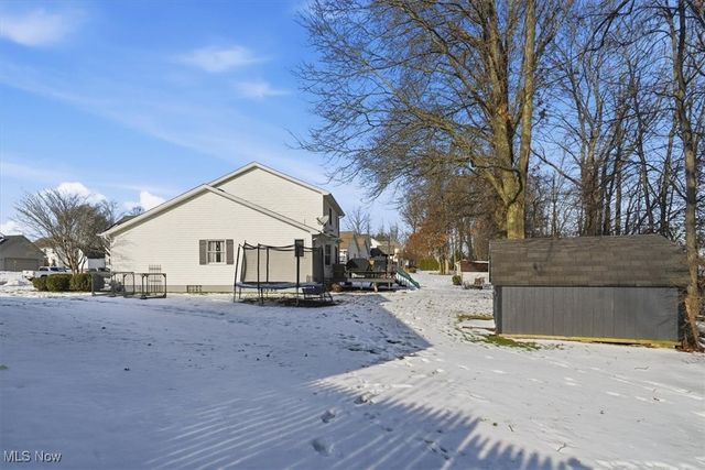 5315 Sycamore Hill Drive, New Middletown, OH 44442