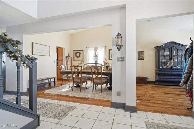 5315 Sycamore Hill Drive, New Middletown, OH 44442