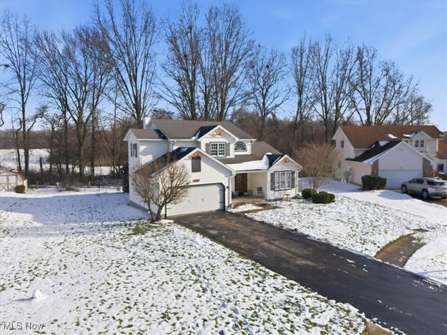 5315 Sycamore Hill Drive, New Middletown, OH 44442