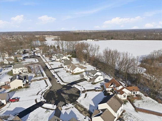 5315 Sycamore Hill Drive, New Middletown, OH 44442