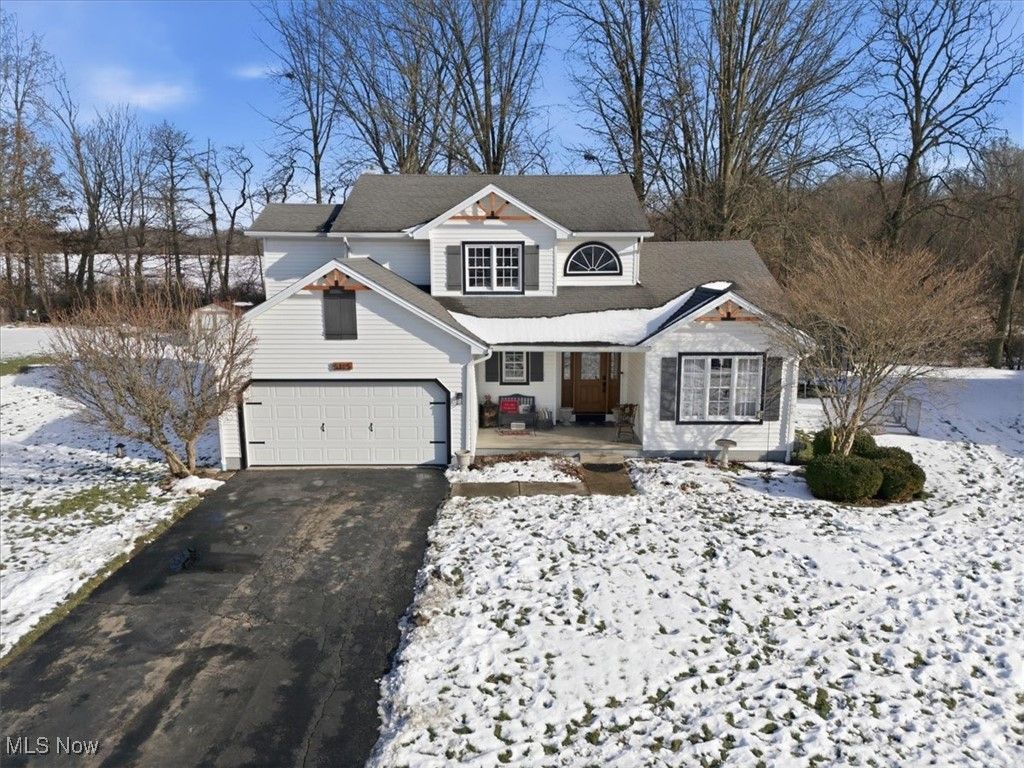 5315 Sycamore Hill Drive, New Middletown, OH 44442